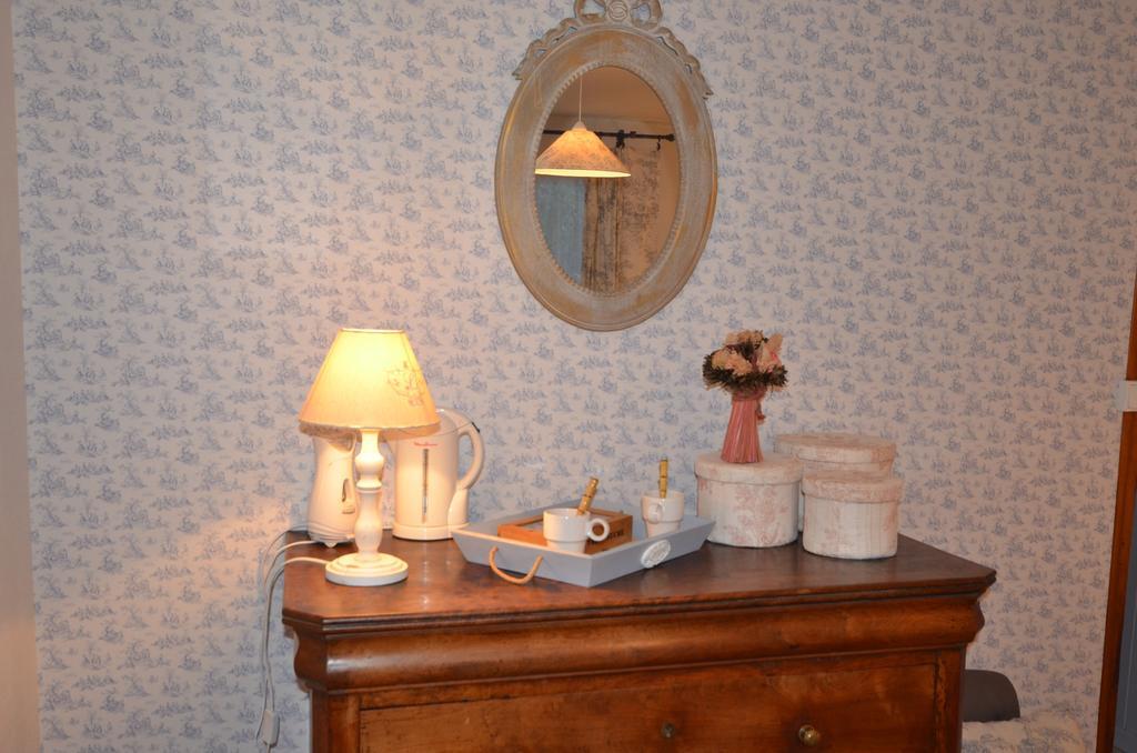 Bed and Breakfast L'Arbre D'Alais Saint-Fulgent Camera foto