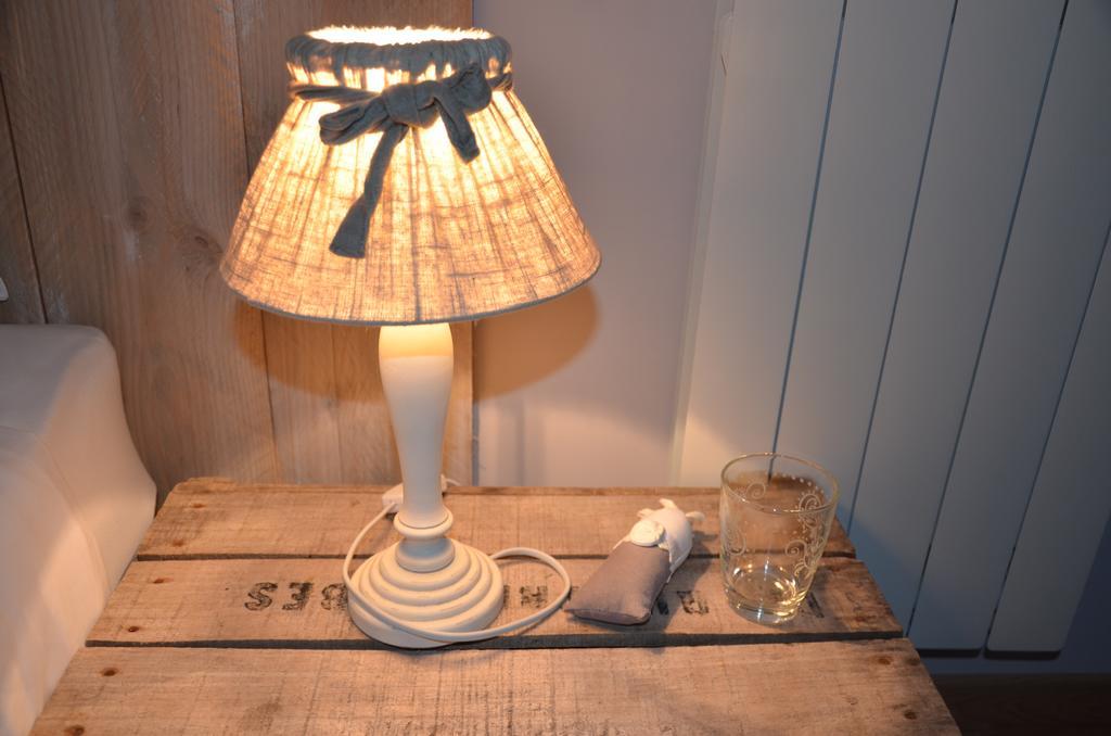 Bed and Breakfast L'Arbre D'Alais Saint-Fulgent Esterno foto