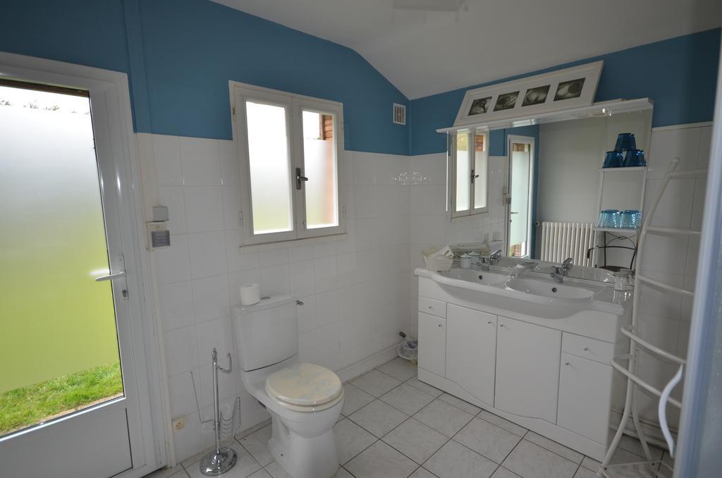 Bed and Breakfast L'Arbre D'Alais Saint-Fulgent Esterno foto