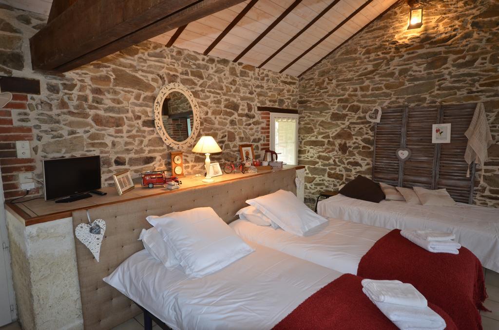 Bed and Breakfast L'Arbre D'Alais Saint-Fulgent Esterno foto