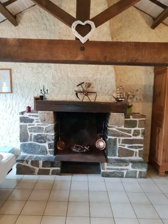 Bed and Breakfast L'Arbre D'Alais Saint-Fulgent Esterno foto